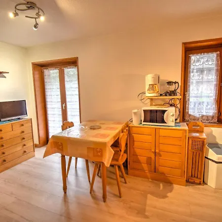 Appartement Renove Proche Centre Morzine, Pour 4 Personnes - Fr-1-524-83 *